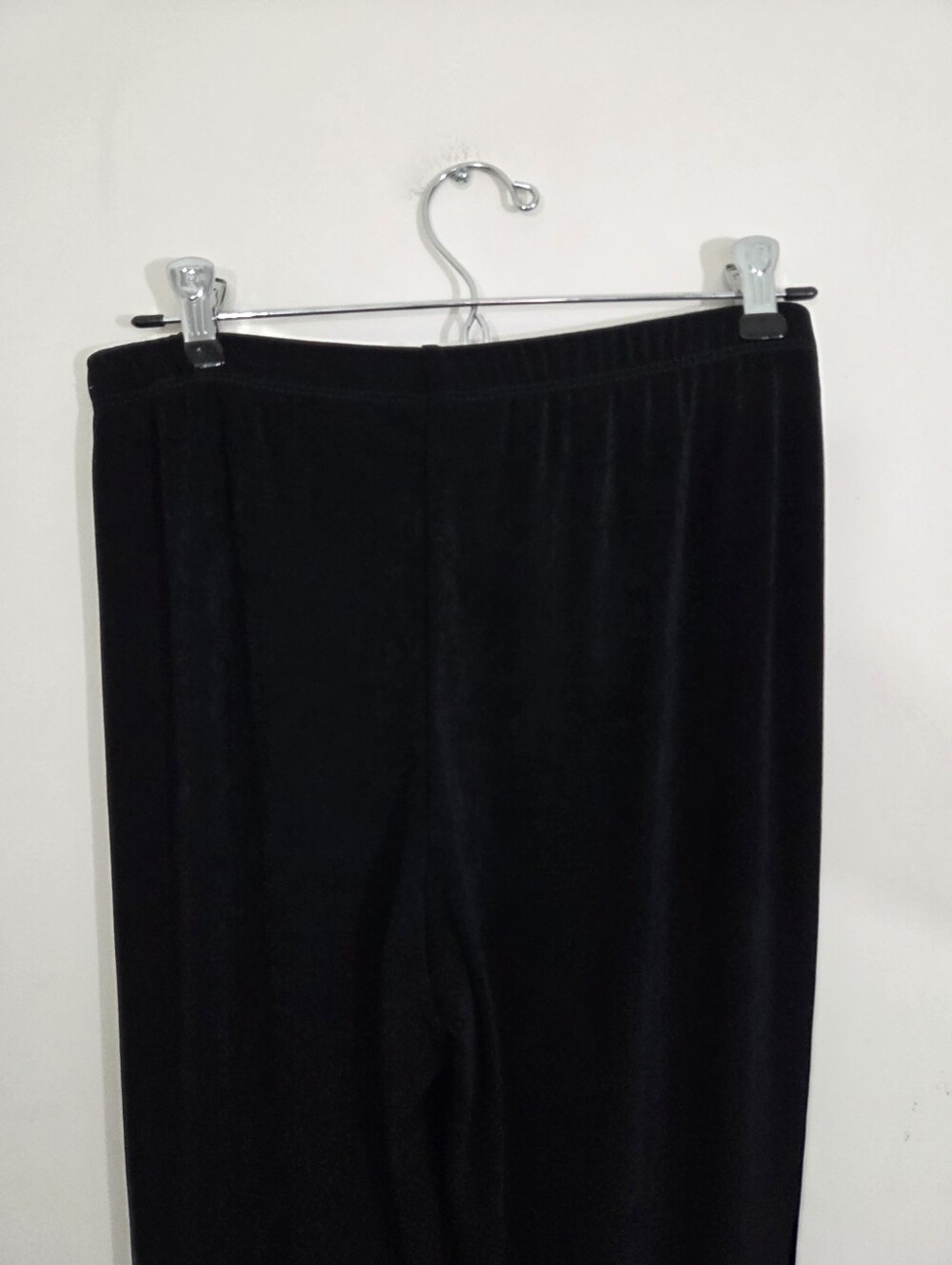 NWT Chico's Travelers No Tummy Pants Black Size Small Travel Friendly Slinky - Picture 5 of 8